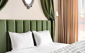 Sika Opulent Grand Apartment - cazare premium Arad - self check-in